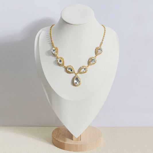 Fashionable women's necklace, women's accessory, suitable for parties and banquets, can be given as a gift